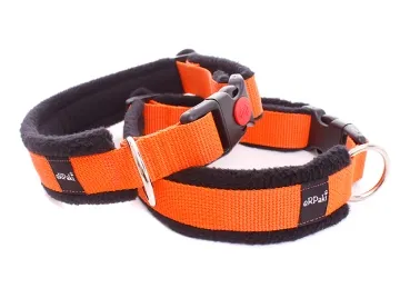 Hundehalsbänder orange mit Klickverschluss gepolstert mit Fleece braun und schwarz