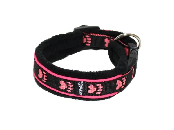 Hundehalsband Langhaar reflektierend schwarz gepolstert mit FLEECE schwarz und Borte pinke Pfoten