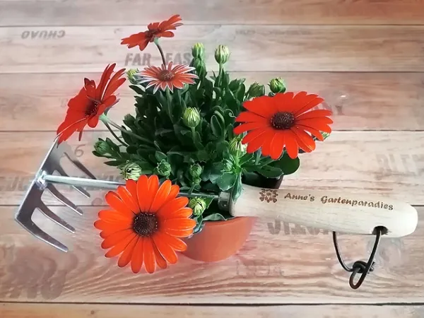Gartenharke personalisiert mit Wunschgravur