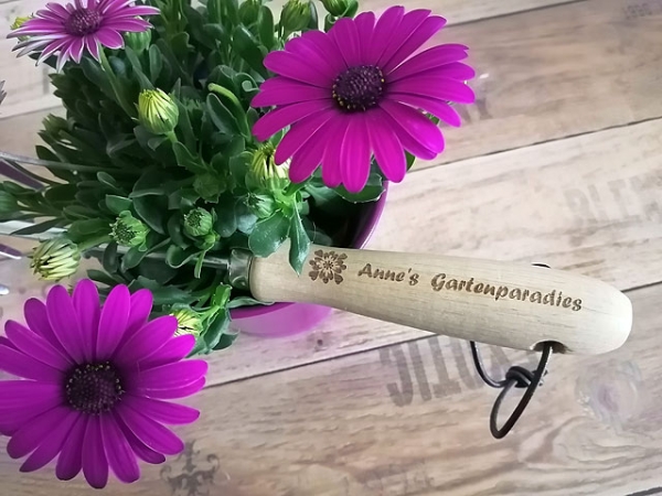 Gartenharke personalisiert mit Wunschgravur